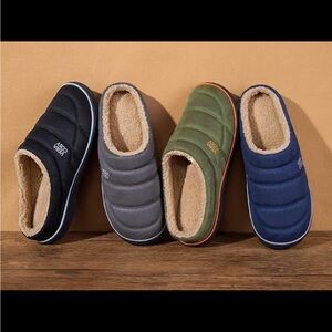 Cozy Men's Slippers by [Brand] - Black, Gray, and Green